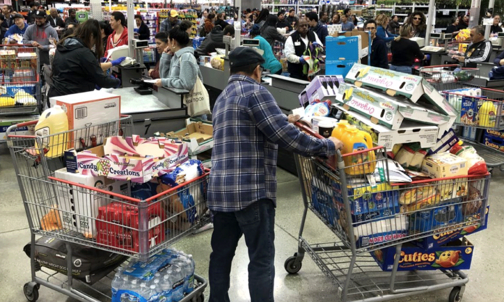 Confianza del consumidor en EE.UU. cae a mínimo histórico 1