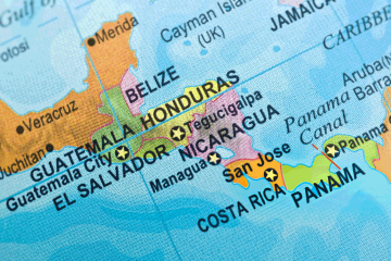 Educacion continua en Centroamerica Desafios y una respuesta desde Estados Unidos