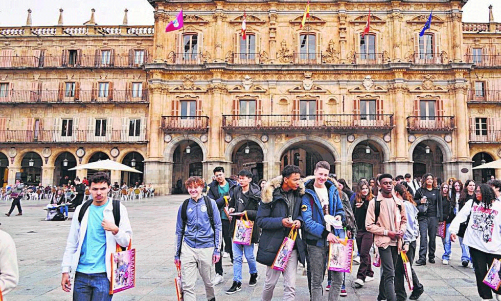 Salamanca impulsa el espanol con la primera Academia Cambridge en Espana