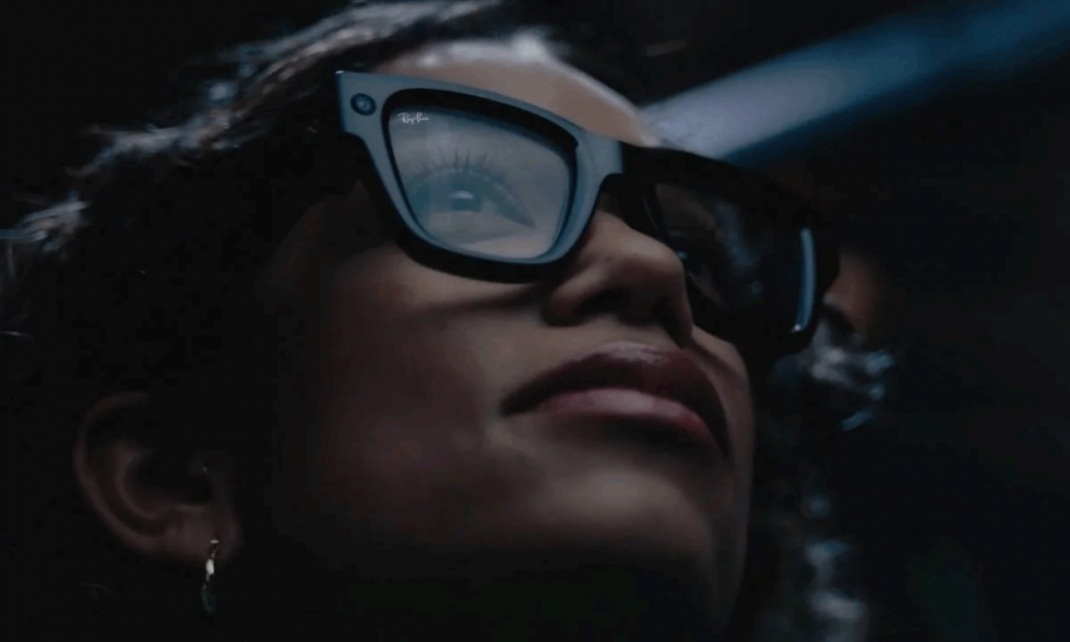 Meta lanza gafas inteligentes con pantalla integrada experiencia de AI portatil y control gestual