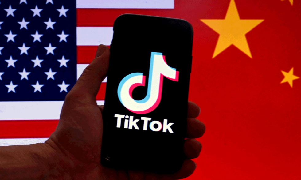 TikTok pasaría el control de su algoritmo a Oracle y otros inversores estadounidenses