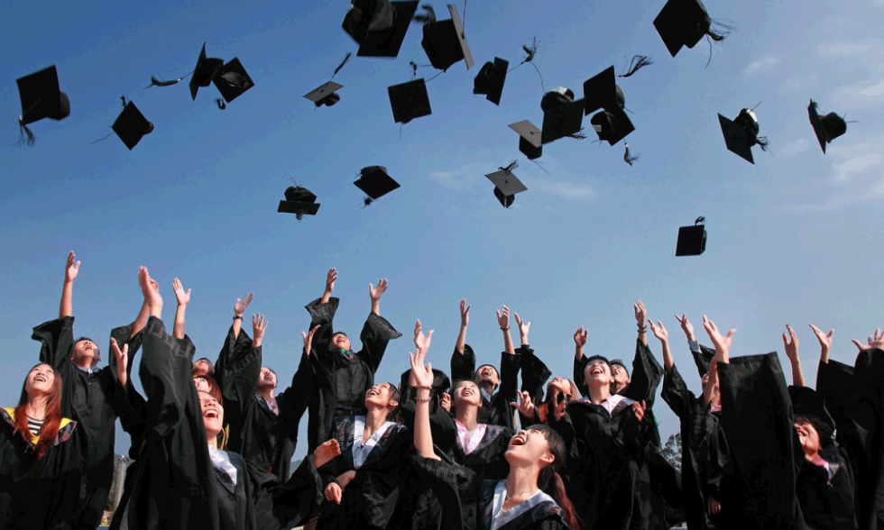 Reconocimiento de titulos extranjeros el puente entre la educacion global y las oportunidades profesionales en Latinoamerica