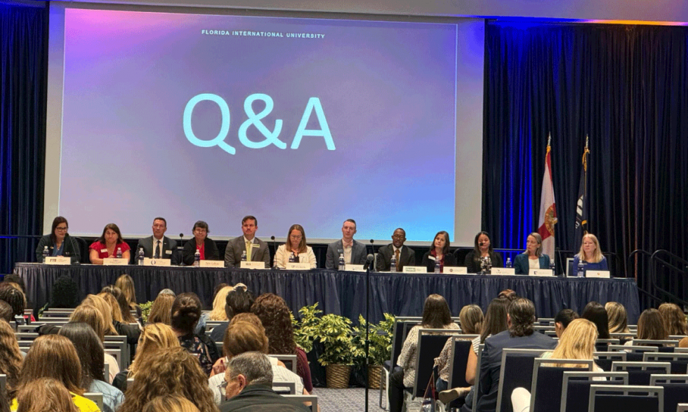 Universidades publicas de Florida deberan publicar sus silabos y listas de lectura antes del semestre primavera 2026