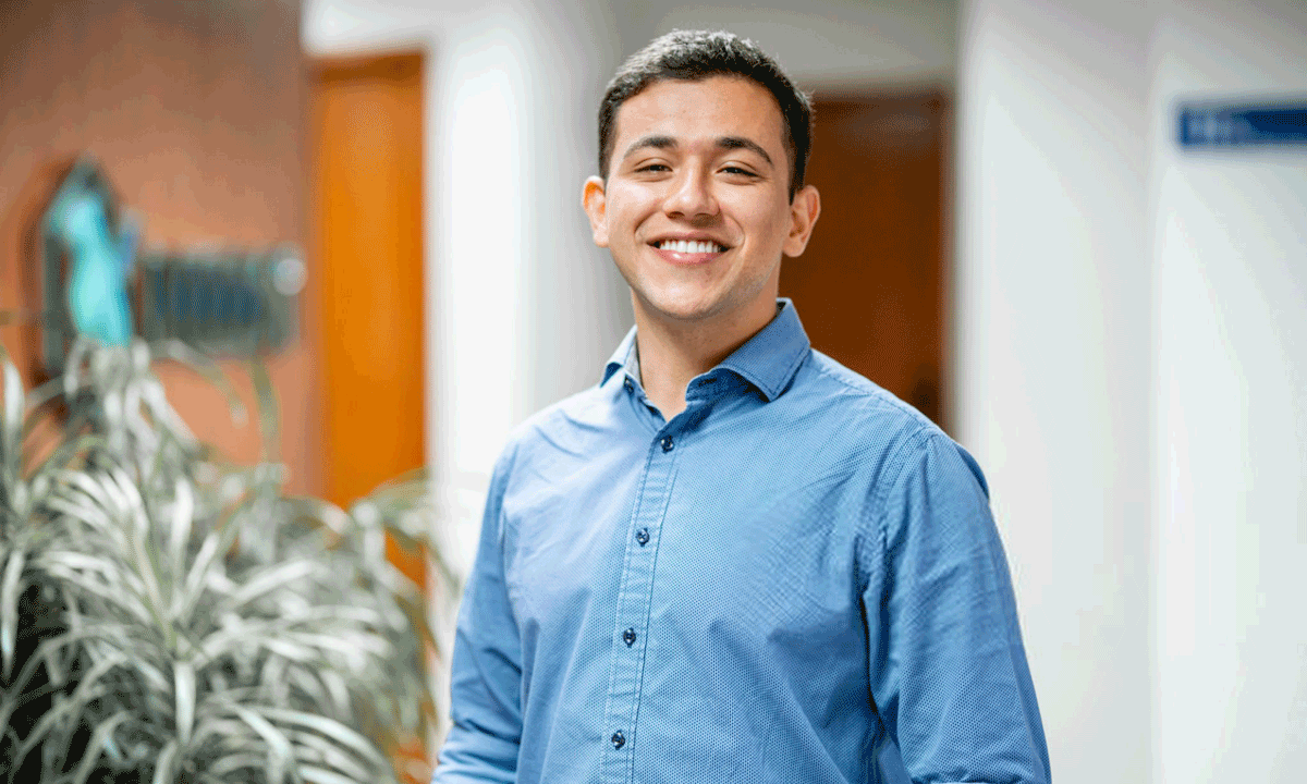 Alta empleabilidad de egresados tecnicos en Peru Como los institutos como Neumann responden a la demanda laboral