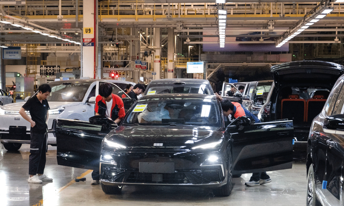 Superavit comercial de China supera los USD 1 000 000 000 000 y reafirma su papel como motor del comercio global